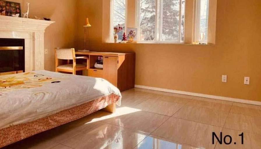 Mehak Chauhan's room