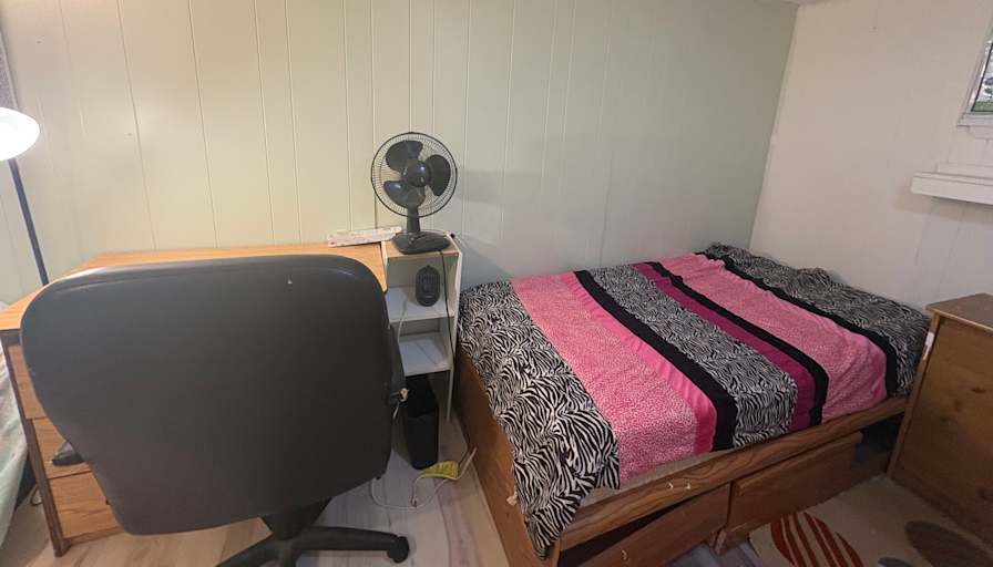 Little Genna's room