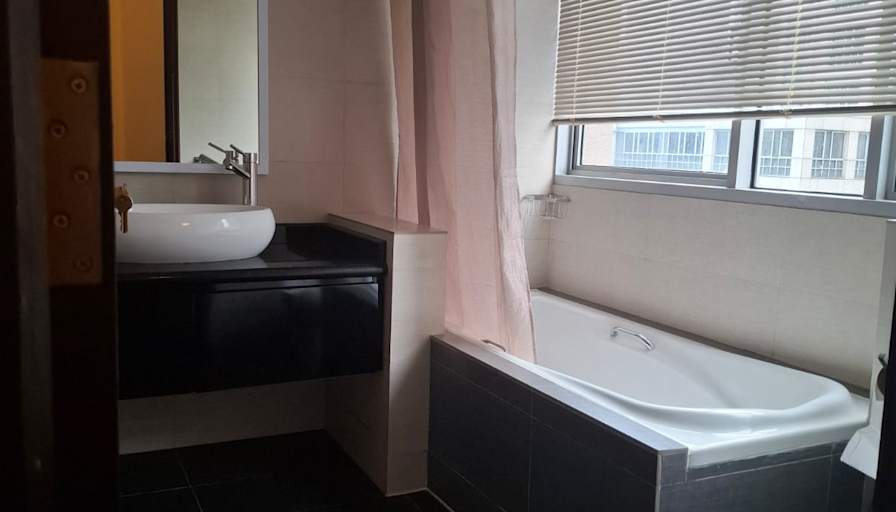 VVA EI's room