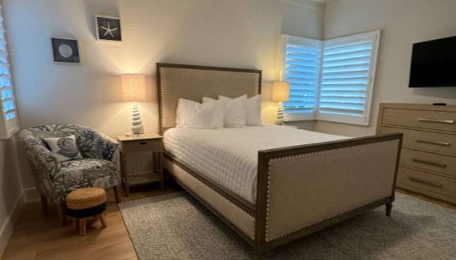 Vivian's room