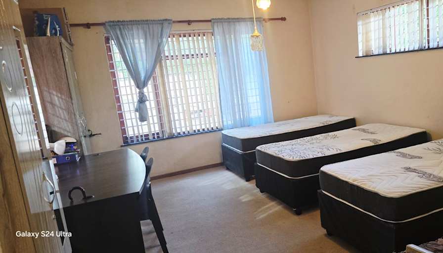 KG & Lisa's room