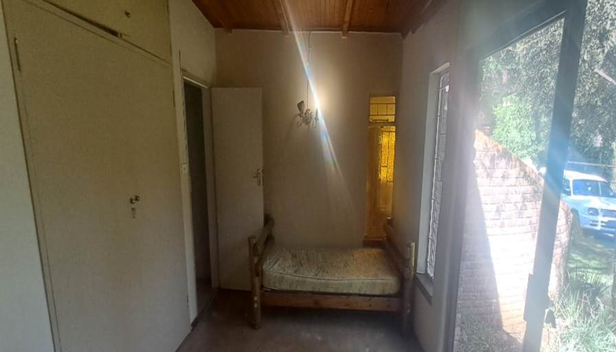 Iris's room