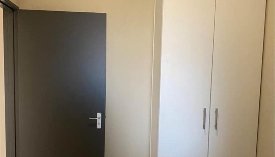 Xolelwa's room