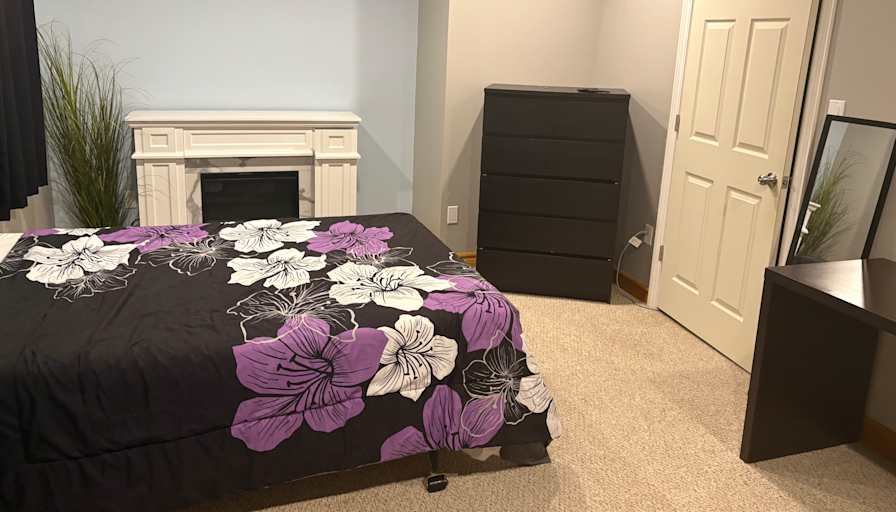 Shelly's room