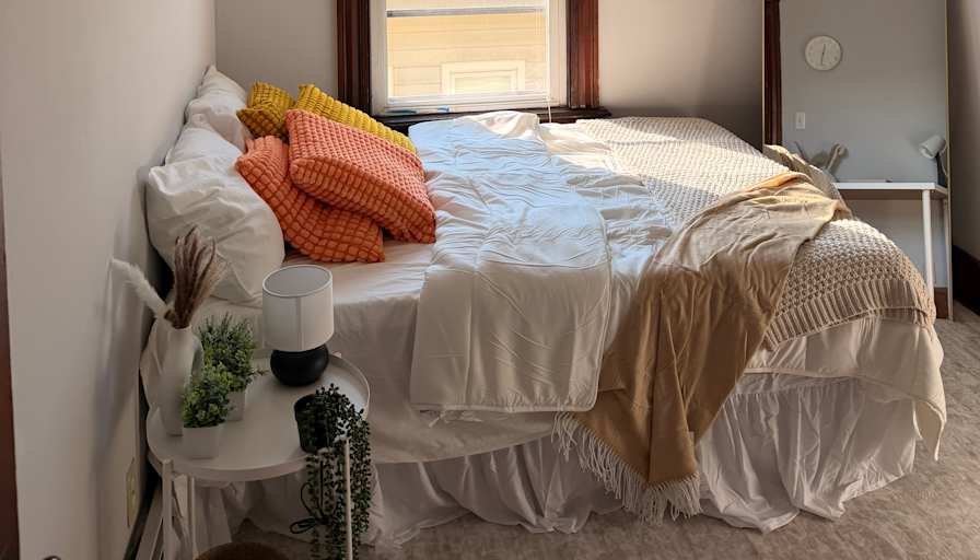 Neighbourgood New Haven's room