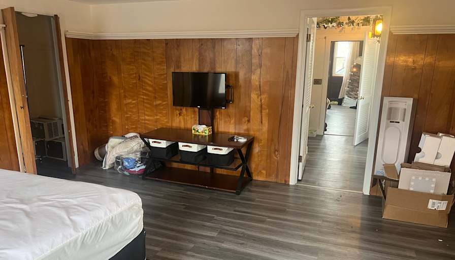 Eliyah's room