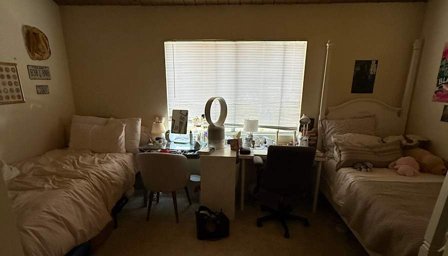 Yanell's room