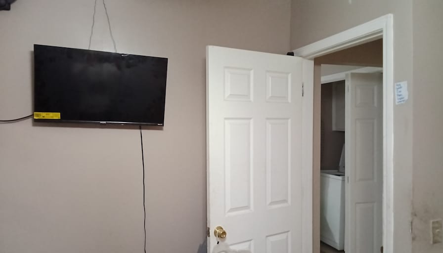 Jason moshier's room