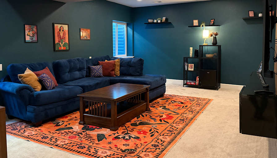 Sheena Tavana's room