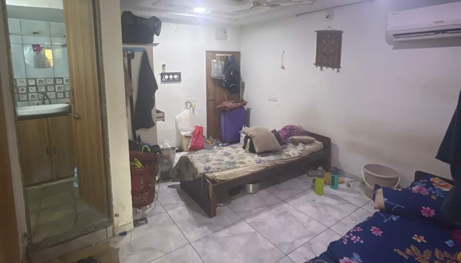 Akif Khokhar's room