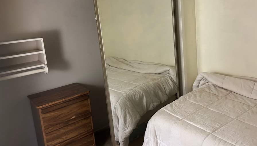 Leticia solis's room
