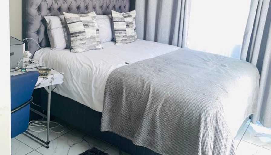 Thabo's room