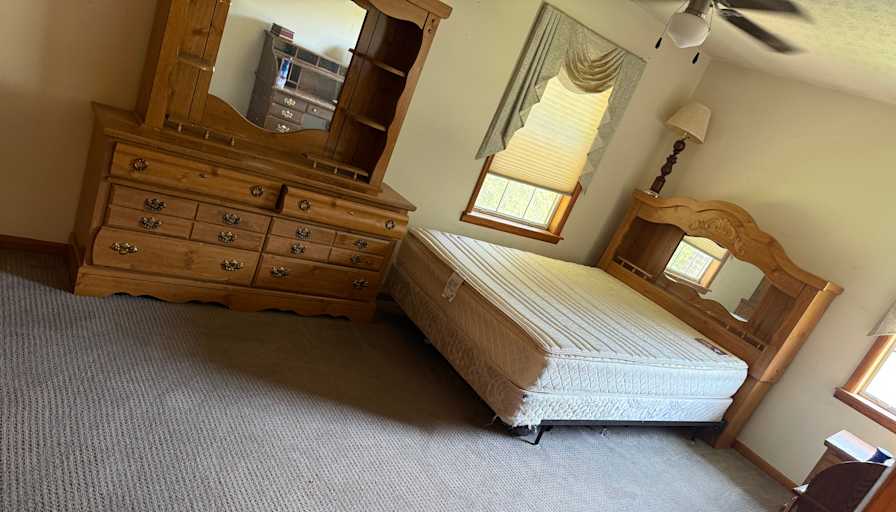 Mark's room