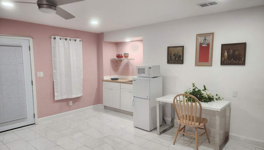 Elaine's room