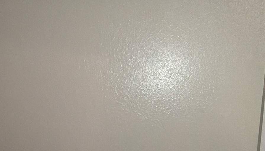 Ivis's room