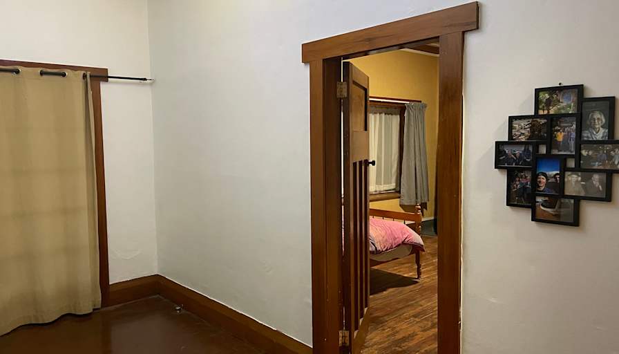 Ian Stewart's room