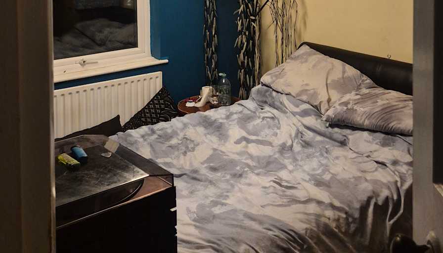 Hannah's room