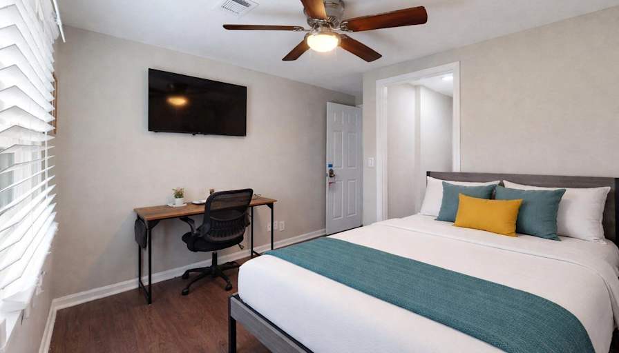PadSplit's room