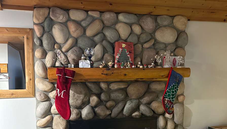 Stacie Lichty's room