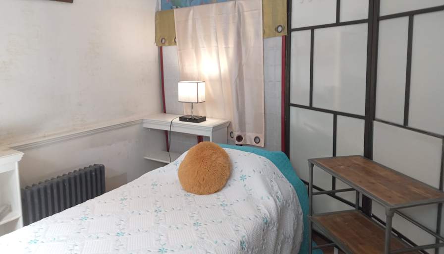 L's room