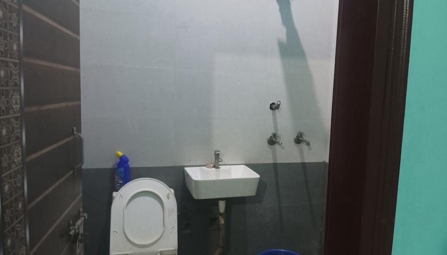 Satyam's room