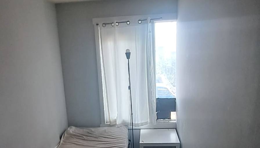 Dan's room