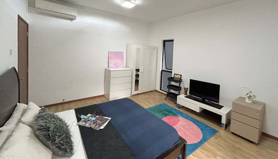 VVA EI's room