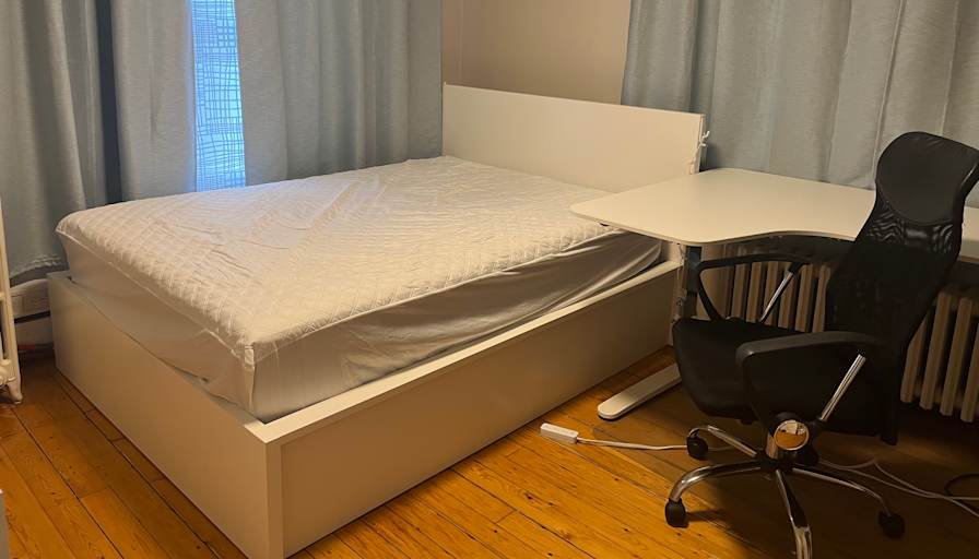 Nina's room