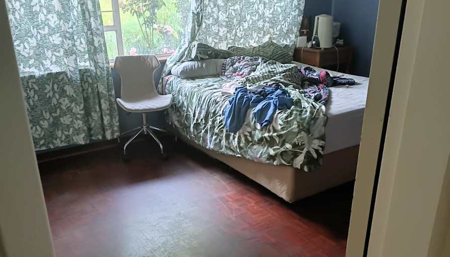 Cary's room