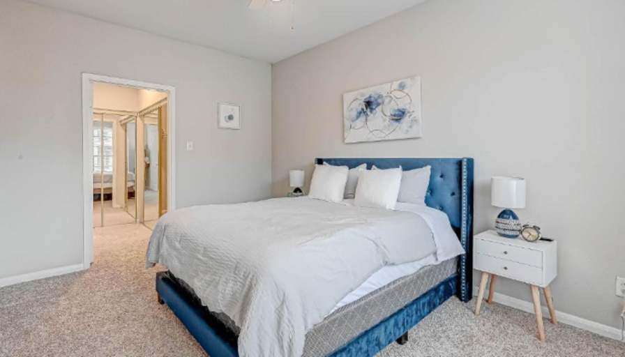 Caroline Henny's room