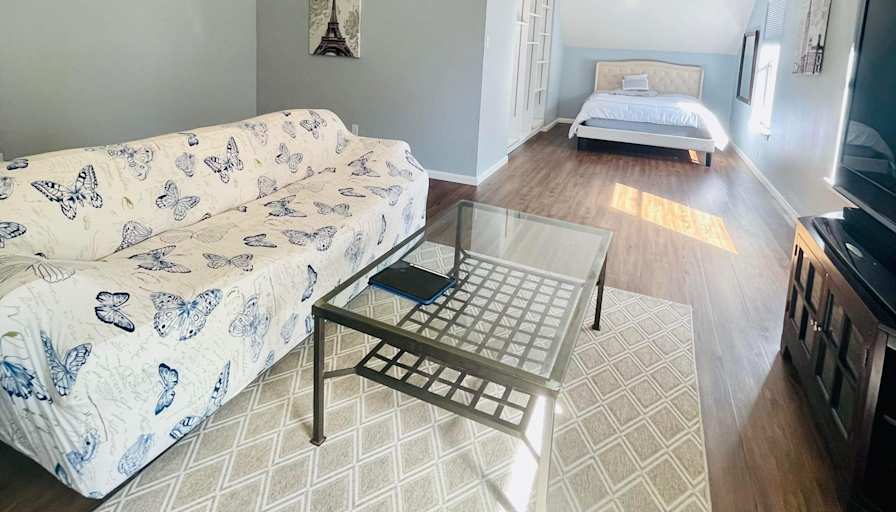 Hannah Nguyen's room