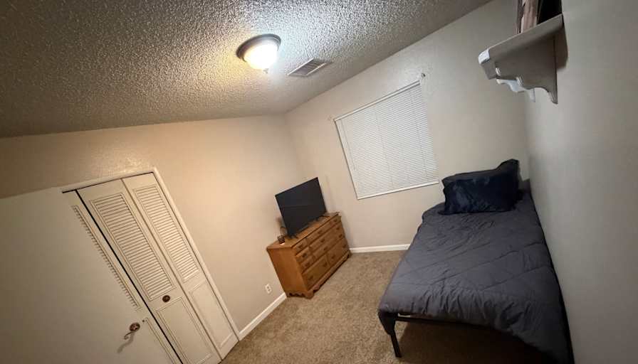 Steven's room