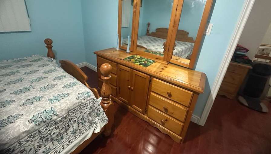Ranjit Dhaliwal's room