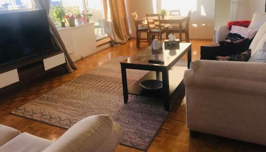 Farnaz Hatamifar's room