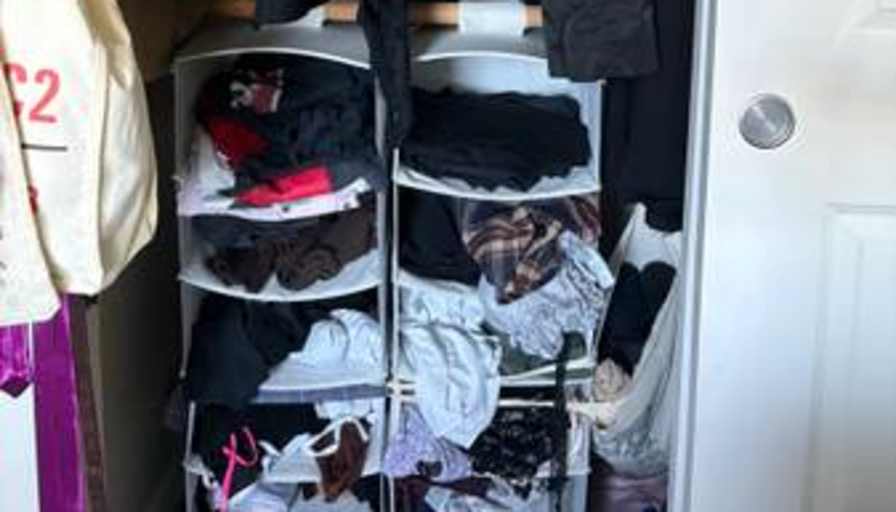Rei's room