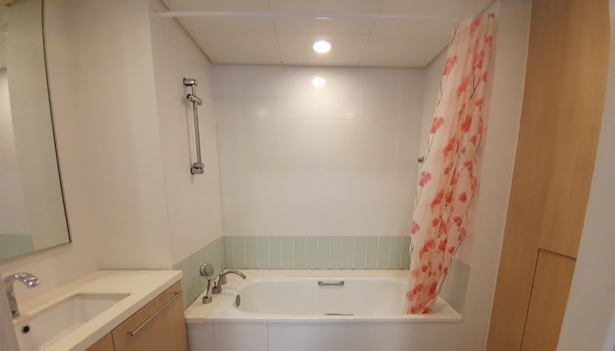 VVA EI's room
