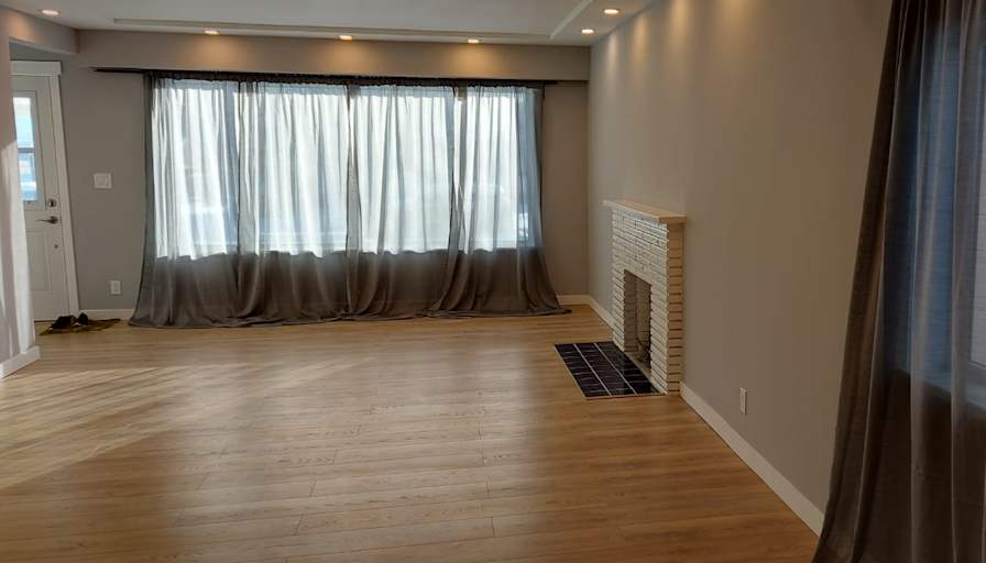 Susan Tse's room