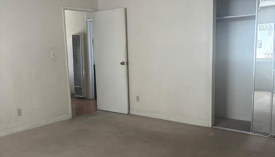 Christel Zazueta's room