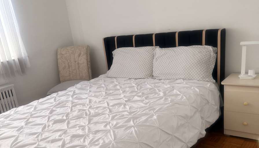 Carmen Farias's room