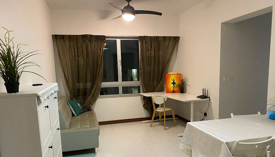 Cindy's room