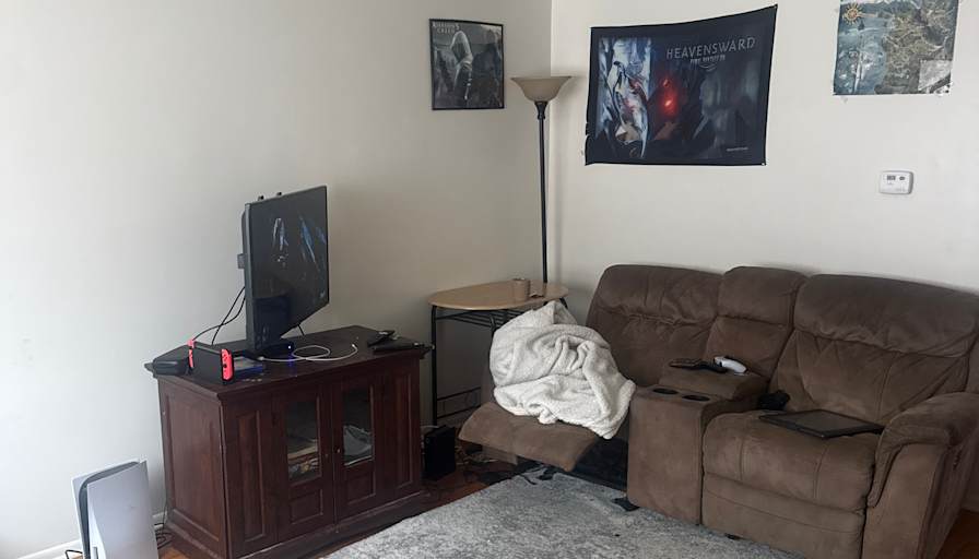 Gage Cooper's room