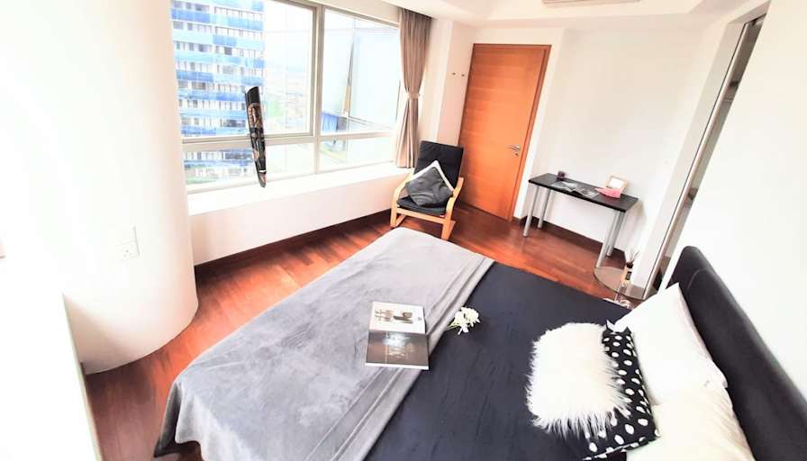 VVA EI's room