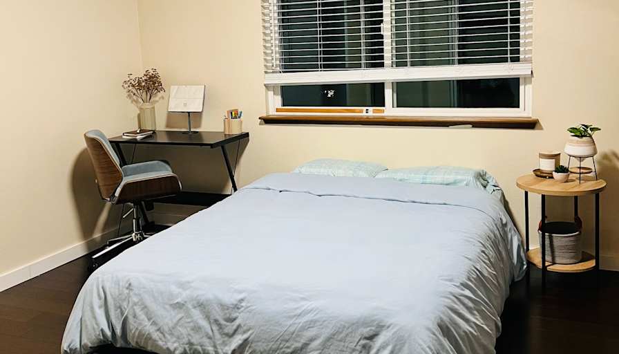 Jenny's room