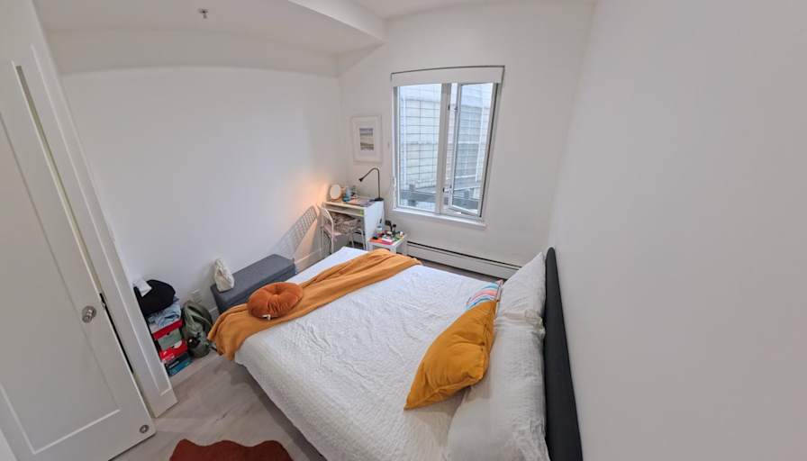 Van House's room