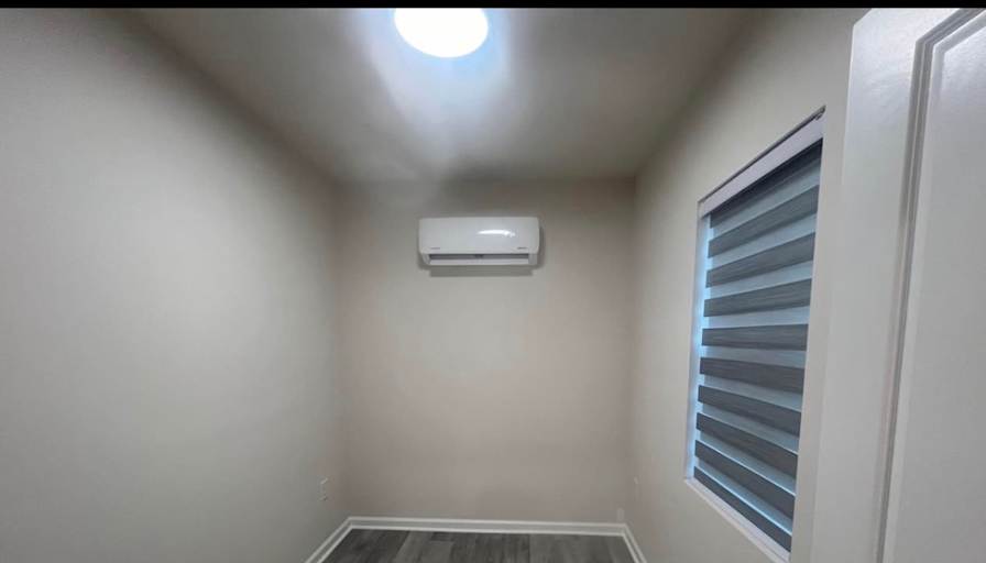 Juan Lozano's room