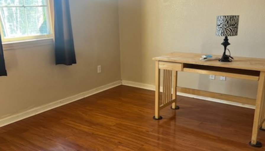 Rod's room