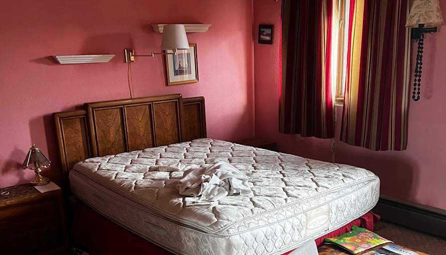Stan's room