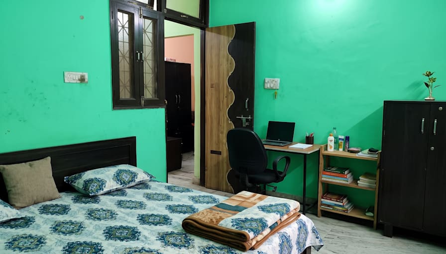 Mandeep Sharma's room