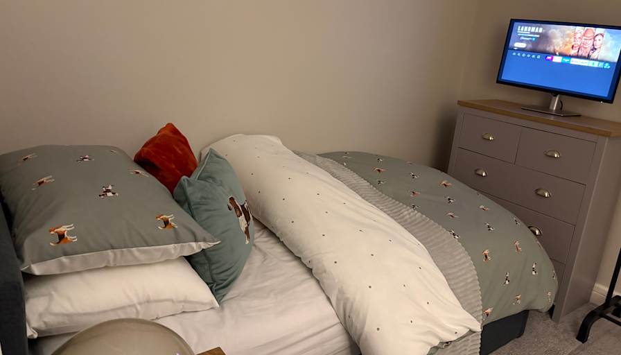 Peter's room