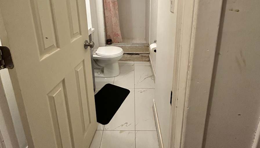 Cher's room